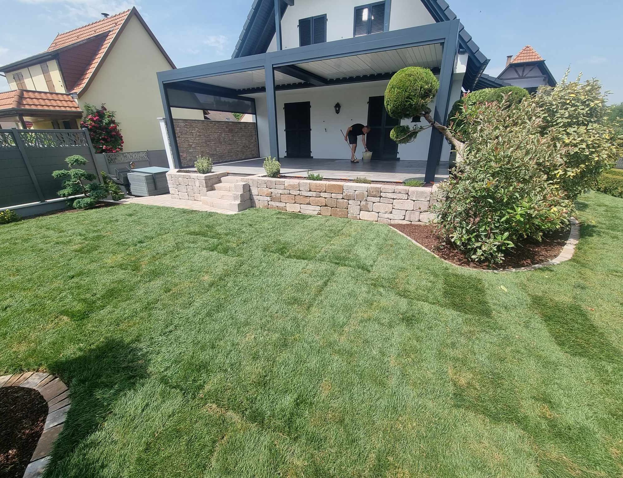 ENGAZONNEMENT MUR BI MURO TERRASSE 2000X1536 | Espaces verts J-L LIPP & FILS Faites appel à notre entreprise paysagiste ! Cernay