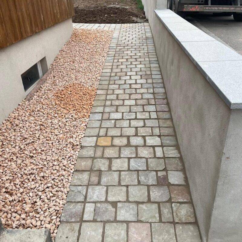 ALLEE PAVAGE GRES DORATO 800X800 | Espaces verts J-L LIPP & FILS Pavage Guebwiller 3